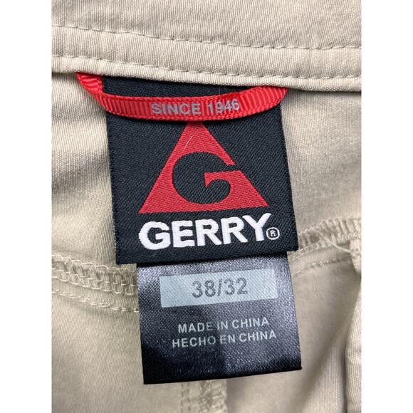 Gerry Passport Travel Pant Mens 41x32 Khaki Lightweight Cargo Tagged as 38x32 - Picture 4 of 7